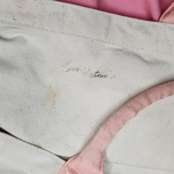 ❤️ Victoria Secret tote ❤️ - Picture 8 of 9